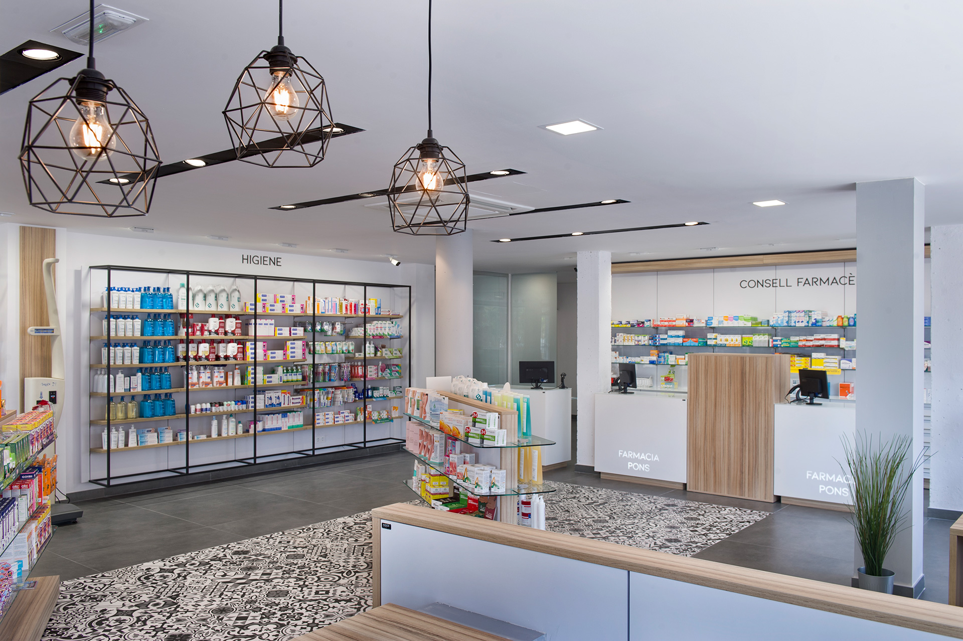 Diseño interior en Farmacias