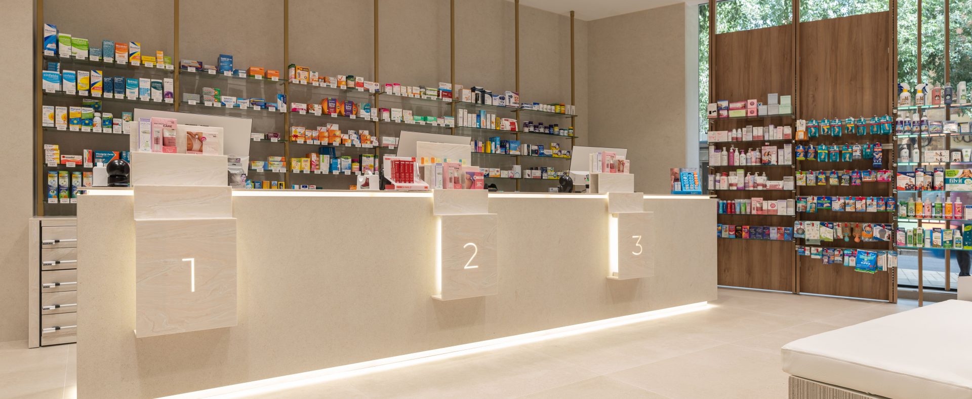 25_ES_HEALTH_PHRARMACY_CASTELLON_SEGARRA-PORCELANOSA_31-1